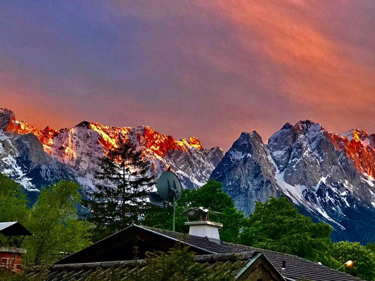 Апартаменти Landhaus Alpenblick Гарміш-Партенкірхен Екстер'єр фото